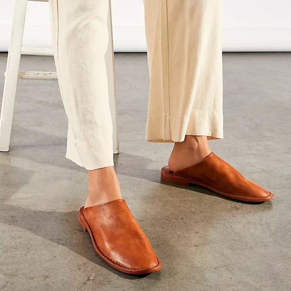 Free People Shoes - FREE PEOPLE Blake Stitch Down Comfy Flat Slide Mules Size 37 7 Brown Leather NEW